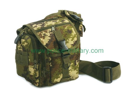 CB10473 Musette bag