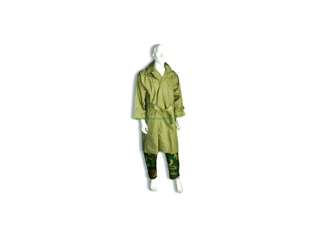 CB20517 Raincoat