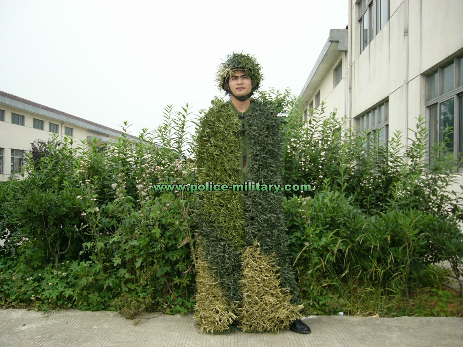 CB21012 GRASS CAMO SUIT 