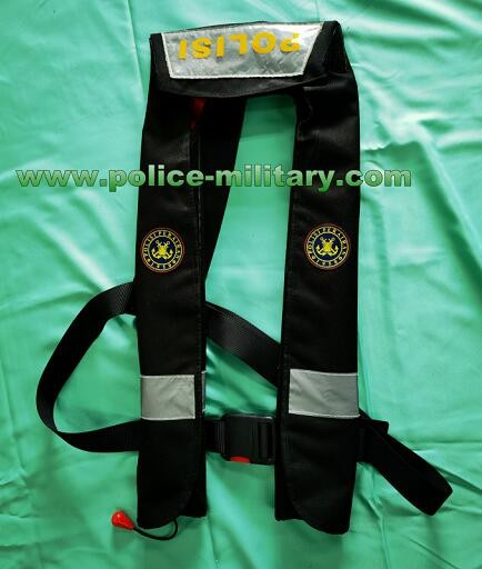 CB21023 LIFE JACKET
