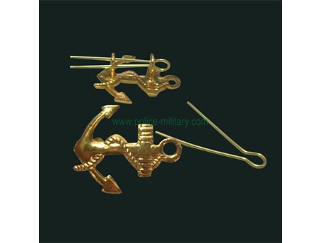 CB40416 Collar badge