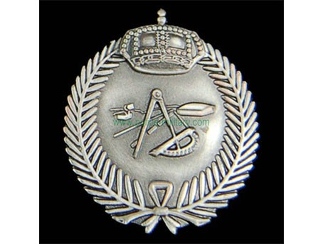 CB40418 Collar badge