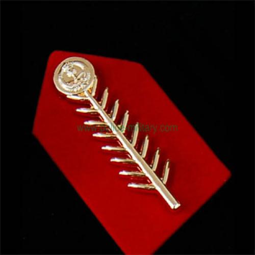 CB40606 & CB40607 Collar badge